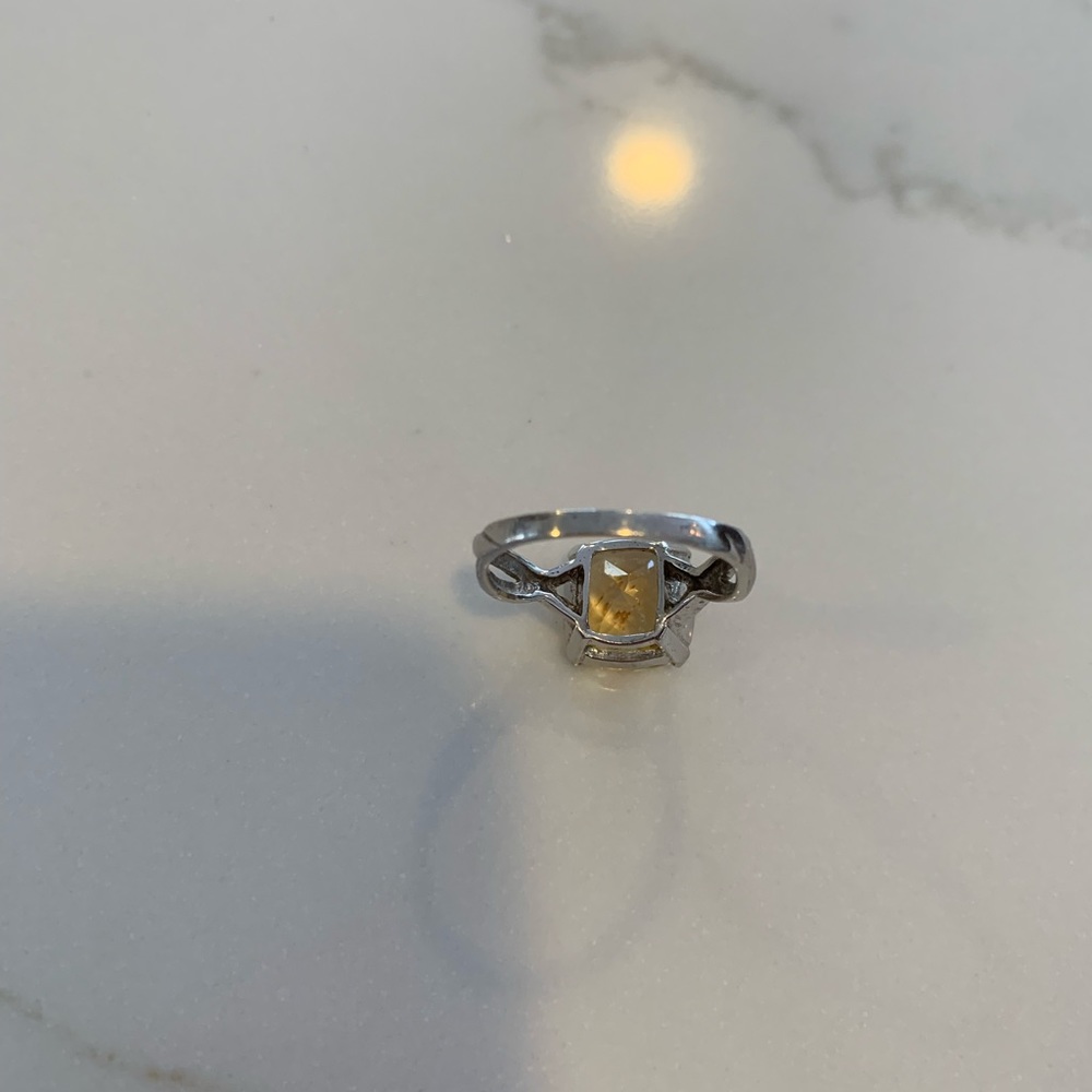Sterling Silver 925 Cushion Cut Yellow Cubic Zirconia ring, sz 9.25 - Picture 6 of 12
